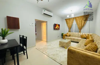 شقة - 2 غرف نوم - 2 حمامات للايجار في مساكن كورنيش عجمان - طريق كورنيش عجمان - عجمان