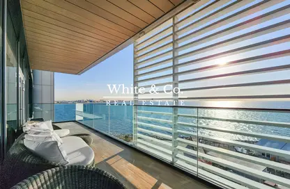 Apartment - 4 Bedrooms - 6 Bathrooms for sale in Apartment Building 1 - Bluewaters Residences - Bluewaters - Dubai