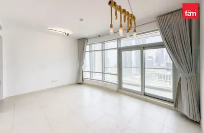 Apartment - 1 Bedroom - 2 Bathrooms for rent in The Lofts East - The Lofts - Downtown Dubai - Dubai