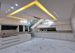 Kitchen image for: Villa - 5 bedrooms - 7 bathrooms for sale in Al Yasmeen 1 - Al Yasmeen - Ajman, Image 1