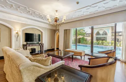 Villa - 4 Bedrooms - 5 Bathrooms for sale in Jumeirah Zabeel Saray - The Crescent - Palm Jumeirah - Dubai