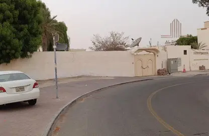 فيلا - 5 غرف نوم - 6 حمامات للبيع في الوحيدة - ديرة - دبي