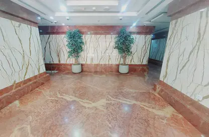 شقة - غرفة نوم - 2 حمامات للايجار في الثاني مويلح - تجارية مويلح - الشارقة