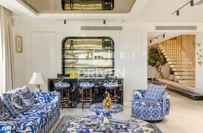 Villa - 5 Bedrooms - 7 Bathrooms for rent in Sur La Mer - La Mer - Jumeirah - Dubai