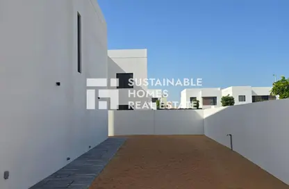 Villa - 5 Bedrooms - 6 Bathrooms for sale in Noya Luma - Noya - Yas Island - Abu Dhabi
