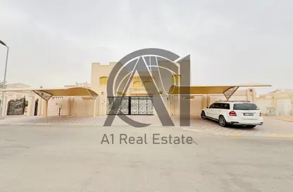 Villa - 4 Bedrooms - 6 Bathrooms for rent in Zakher - Al Ain