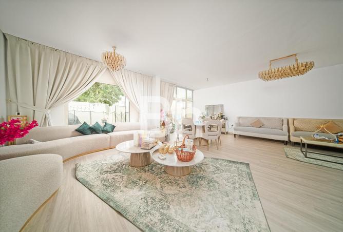 15220930 - Property Image 3
