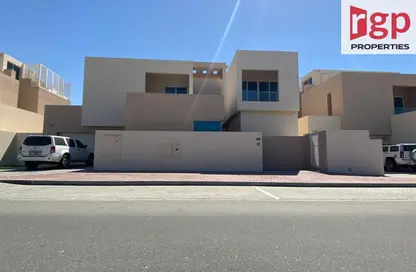 Villa - 4 Bedrooms - 5 Bathrooms for sale in Veneto - Dubai Waterfront - Dubai