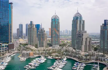 Apartment - 3 Bedrooms - 5 Bathrooms for sale in Marina Tower - Dubai Marina - Dubai