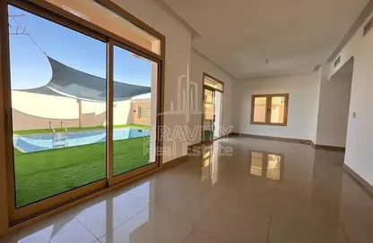 فيلا - 3 غرف نوم - 4 حمامات للبيع في حدائق الجولف في الراحة - أبوظبي