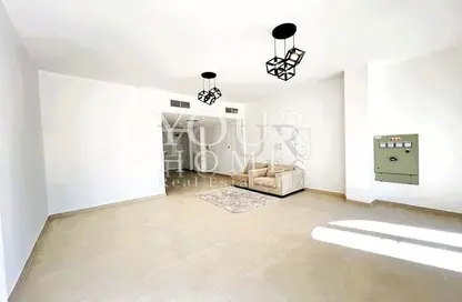 Townhouse - 4 Bedrooms - 5 Bathrooms for sale in Autumn - Seasons Community - Jumeirah Village Circle - Dubai