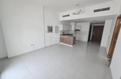 Apartment - 1 Bedroom - 2 Bathrooms for rent in Atrium Centre - Khalid Bin Al Waleed Road - Bur Dubai - Dubai