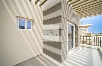 Townhouse - 3 Bedrooms - 3 Bathrooms for sale in Victoria - Damac Hills 2 - Dubai