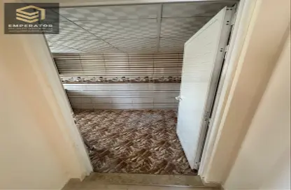 Apartment - 1 Bedroom - 1 Bathroom for rent in Corniche Tower - Ajman Corniche Road - Ajman