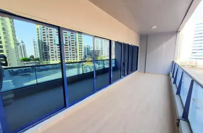 شقة - 2 غرف نوم - 4 حمامات للايجار في برشا هايتس (تيكوم) - دبي