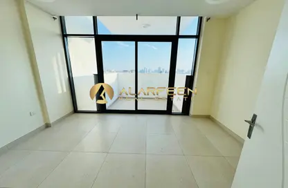 Apartment - 1 Bedroom - 2 Bathrooms for rent in Central Park Tower - Jumeirah Village Circle - Dubai