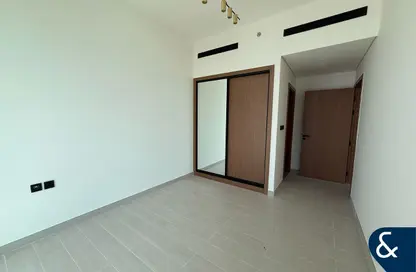 شقة - غرفة نوم - 2 حمامات للبيع في بن غاطي عنبر - منطقة 11 - قرية الجميرا سركل - دبي