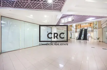 Retail - Studio for rent in Twin Tower - Baniyas Road - Deira - Dubai Retail - Studio for rent in Twin Tower - Baniyas Road - Deira - Dubai