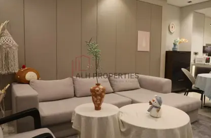 شقة - غرفة نوم - 2 حمامات للايجار في برج النبلاء - الخليج التجاري - دبي