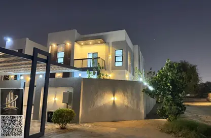 فيلا - 5 غرف نوم - 8 حمامات للبيع في المويهات - عجمان