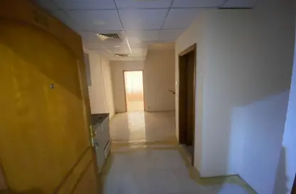 Apartment - Studio - 1 Bathroom for rent in Al Majaz 1 - Al Majaz - Sharjah
