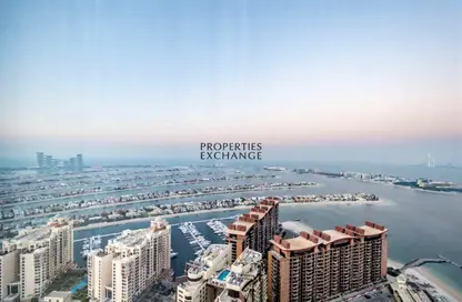 Apartment - 1 Bedroom - 2 Bathrooms for rent in The Palm Tower - Palm Jumeirah - Dubai