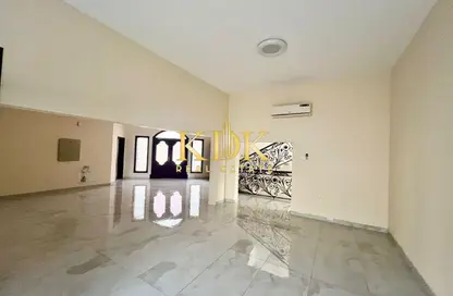 Villa - 5 Bedrooms - 7 Bathrooms for rent in Al Barsha 3 Villas - Al Barsha 3 - Al Barsha - Dubai