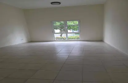 Apartment - Studio for rent in Building 49 - Dubai Healthcare City - Bur Dubai - Dubai