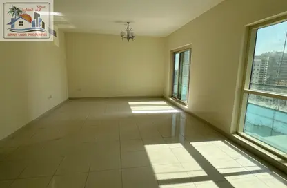 Apartment - 3 Bedrooms - 3 Bathrooms for rent in Al Khan Lagoon Tower - Al Khan Lagoon - Al Khan - Sharjah