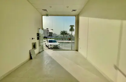 متجر - استوديو - 1 حمام للايجار في بناية مويليح 29 - مويلح - الشارقة