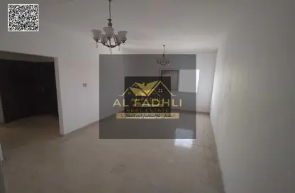 Apartment - 2 Bedrooms - 2 Bathrooms for rent in Al Jurf 2 - Al Jurf - Ajman Downtown - Ajman