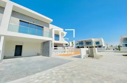 Villa - 4 Bedrooms - 5 Bathrooms for sale in Redwoods - Yas Acres - Yas Island - Abu Dhabi