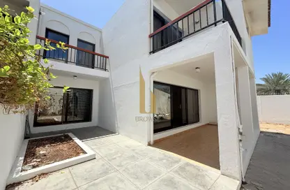 Villa - 3 Bedrooms - 3 Bathrooms for rent in Jumeirah 2 Villas - Jumeirah 2 - Jumeirah - Dubai