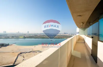 Apartment - 3 Bedrooms - 4 Bathrooms for sale in Marina Bay by DAMAC - Najmat Abu Dhabi - Al Reem Island - Abu Dhabi