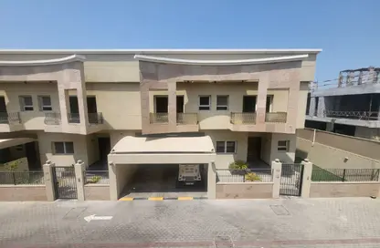 Townhouse - 5 Bedrooms - 5 Bathrooms for rent in Jumeirah 1 - Jumeirah - Dubai