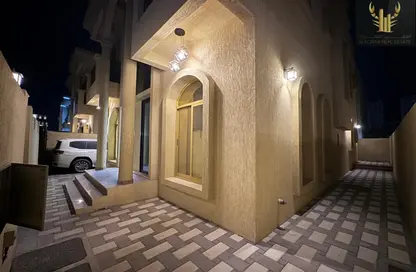 فيلا - 5 غرف نوم - 7 حمامات للايجار في 2 الرقيب - الرقيب - عجمان