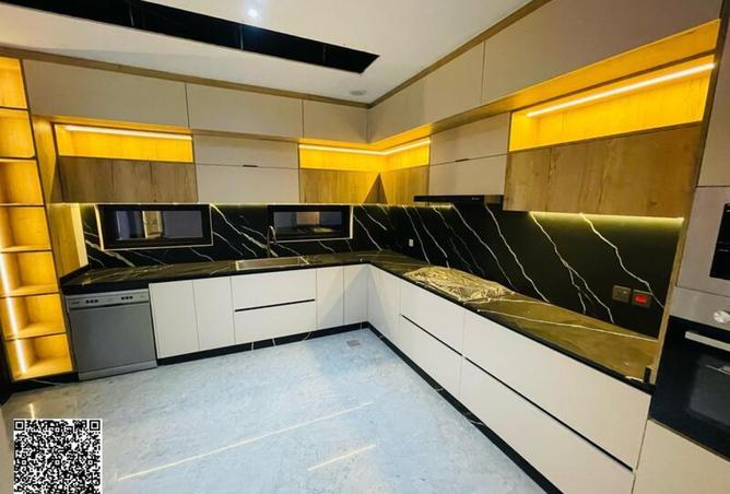 15121996 - Property Image 3