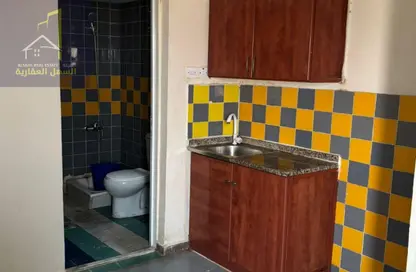 Apartment - Studio - 1 Bathroom for rent in Al Butina 9 Building - Al Butina - Sharjah