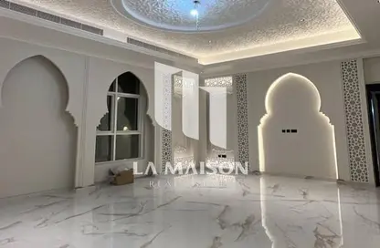 Villa - 6 Bedrooms for rent in Al Rahba - Abu Dhabi