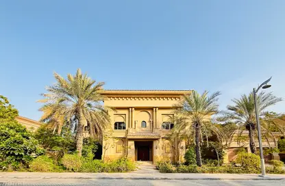 Villa - 6 Bedrooms - 7+ Bathrooms for rent in Signature Villas Frond C - Signature Villas - Palm Jumeirah - Dubai