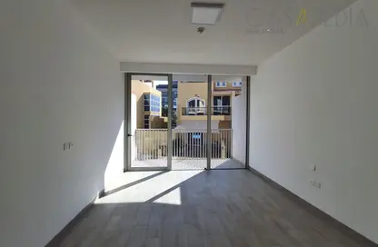 شقة - 1 حمام للايجار في لوما 21 - منطقة 14 - قرية جميرا الدائرية - دبي شقة - 1 حمام للايجار في لوما 21 - منطقة 14 - قرية جميرا الدائرية - دبي