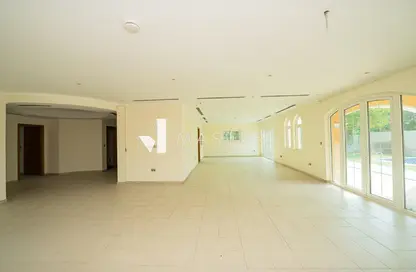 فيلا - 5 غرف نوم - 7 حمامات للبيع في باكدج 1آيه - جميرا بارك - دبي