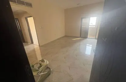 Apartment - 1 Bedroom - 3 Bathrooms for rent in Al Jurf 2 - Al Jurf - Ajman Downtown - Ajman