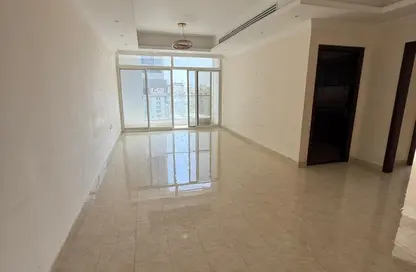 Apartment - 3 Bedrooms - 3 Bathrooms for rent in Al Rawda 2 - Al Rawda - Ajman