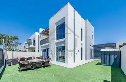 Townhouse - 4 Bedrooms - 4 Bathrooms for sale in Sun - Arabian Ranches 3 - Dubai