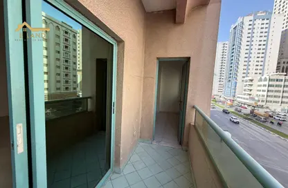 Apartment - 2 Bedrooms - 2 Bathrooms for rent in Al Khan Corniche - Al Khan - Sharjah Apartment - 2 Bedrooms - 2 Bathrooms for rent in Al Khan Corniche - Al Khan - Sharjah