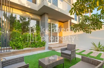 Villa - 4 Bedrooms - 4 Bathrooms for rent in Royal Park - Jumeirah Park - Dubai