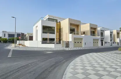 Villa - 5 Bedrooms - 7 Bathrooms for rent in Nad Al Sheba 1 - Nad Al Sheba - Dubai