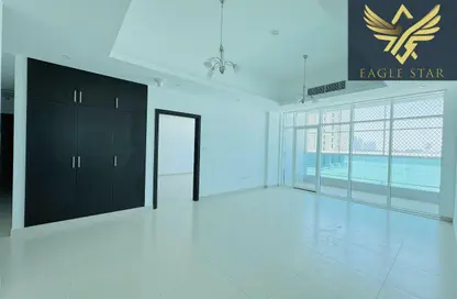 شقة - 2 غرف نوم - 3 حمامات للايجار في جميرا جاردن سيتي - السطوة - دبي