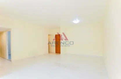Apartment - 2 Bedrooms - 2 Bathrooms for rent in Al Kifaf Apartments - Al Karama - Dubai